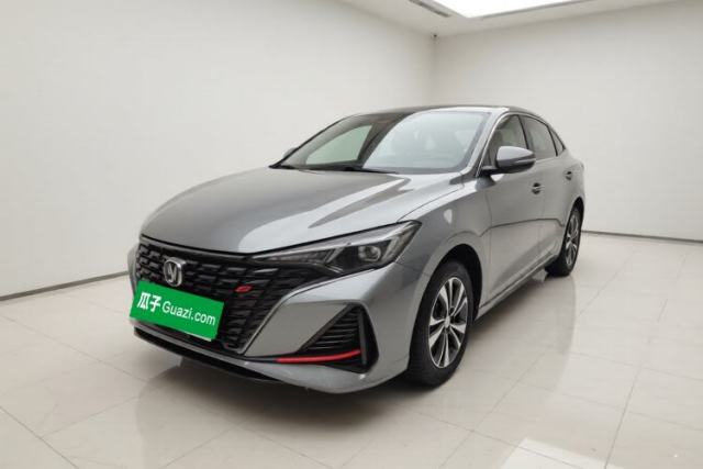 CHANGAN Eado 2023 Changan Edition PLUS Blue Whale NE 1.4T GDI DCT Prestige Version usado