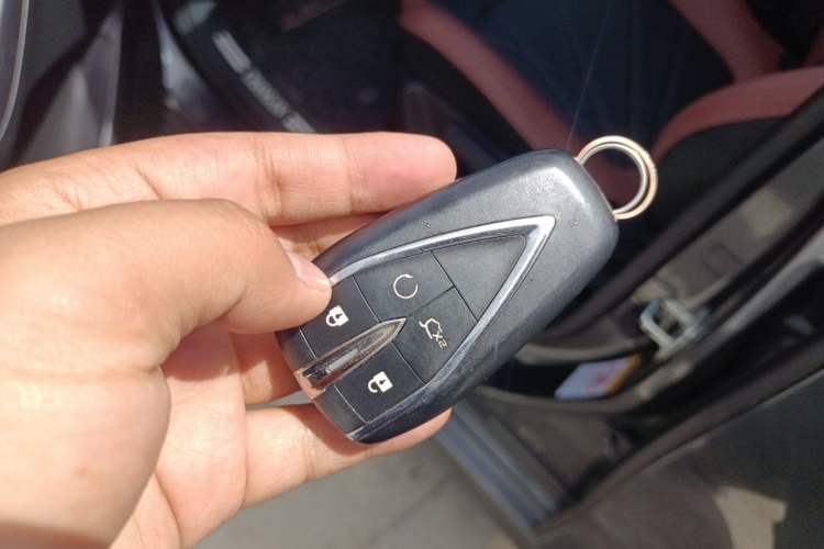 Used CHANGAN Eado 2023 Changan Edition PLUS Blue Whale NE 1.4T GDI DCT Prestige Version Vehicle Key