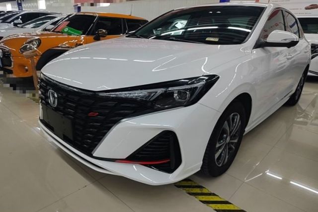 Used CHANGAN Eado 2023 Changan Edition PLUS Blue Whale NE 1.4T GDI DCT Prestige Version