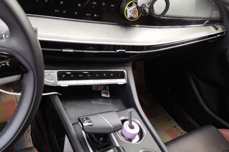 Used CHANGAN Eado 2023 Changan Edition PLUS Blue Whale NE 1.4T GDI DCT Prestige Version Audio And AC Panel