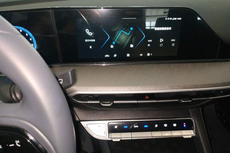 Used CHANGAN Eado 2023 Changan Edition PLUS Blue Whale NE 1.4T GDI DCT Prestige Version Audio And AC Panel