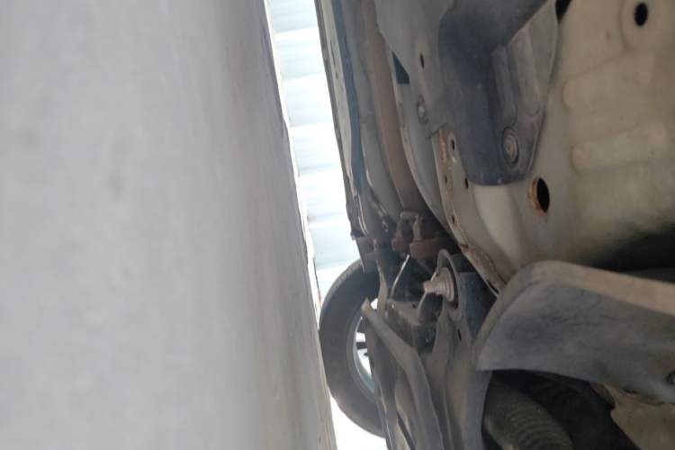 Used CHANGAN Eado 2023 Changan Edition PLUS Blue Whale NE 1.4T GDI DCT Prestige Version Chassis Front Right