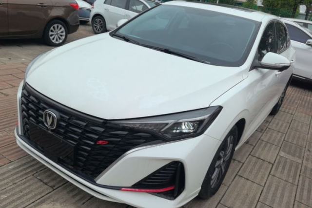 Used CHANGAN Eado 2023 Changan Edition PLUS Blue Whale NE 1.4T GDI DCT Prestige Version