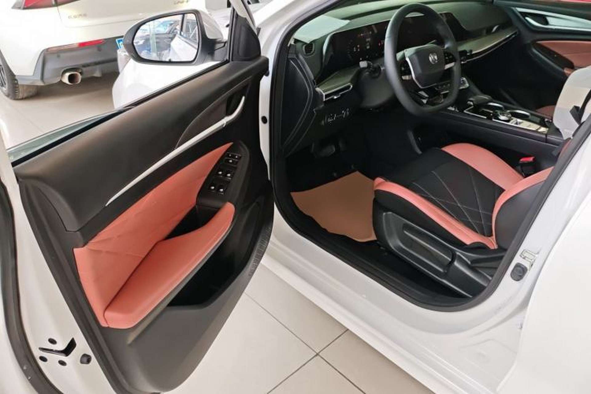 Used CHANGAN Eado 2023 Changan Edition PLUS Blue Whale NE 1.4T GDI DCT Prestige Version Driver Seat