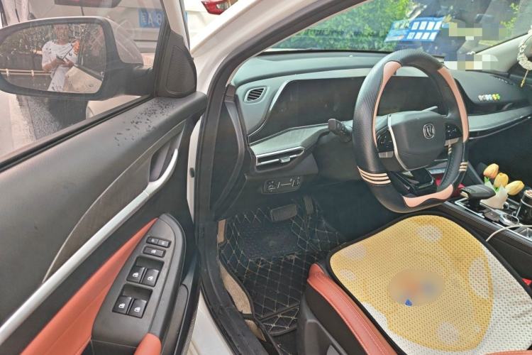 Used CHANGAN Eado 2023 Changan Edition PLUS Blue Whale NE 1.4T GDI DCT Prestige Version Driver Seat