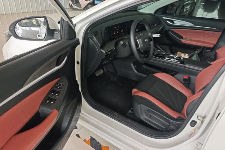 Used CHANGAN Eado 2023 Changan Edition PLUS Blue Whale NE 1.4T GDI DCT Prestige Version Driver Seat