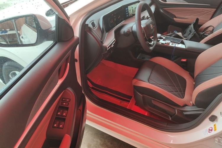 Used CHANGAN Eado 2023 Changan Edition PLUS Blue Whale NE 1.4T GDI DCT Prestige Version Driver Seat