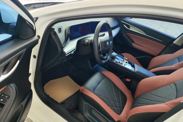 Used CHANGAN Eado 2023 Changan Edition PLUS Blue Whale NE 1.4T GDI DCT Prestige Version Driver Seat