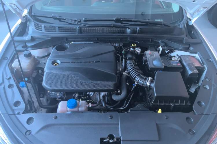 Used CHANGAN Eado 2023 Changan Edition PLUS Blue Whale NE 1.4T GDI DCT Prestige Version Engine Bay