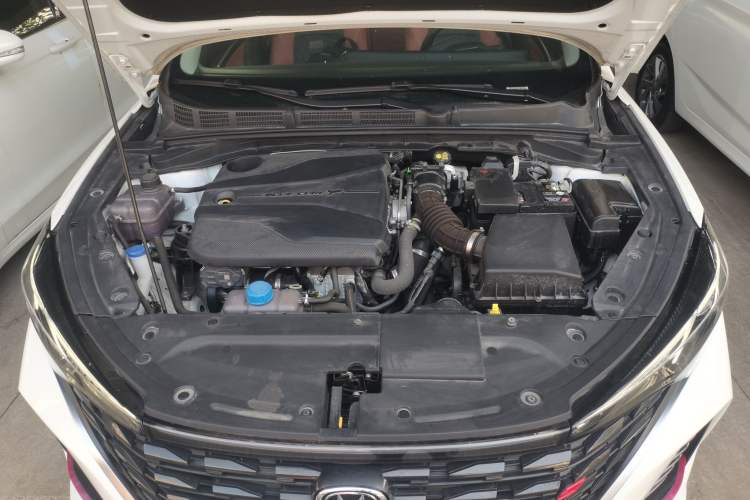 Used CHANGAN Eado 2023 Changan Edition PLUS Blue Whale NE 1.4T GDI DCT Prestige Version Engine Bay