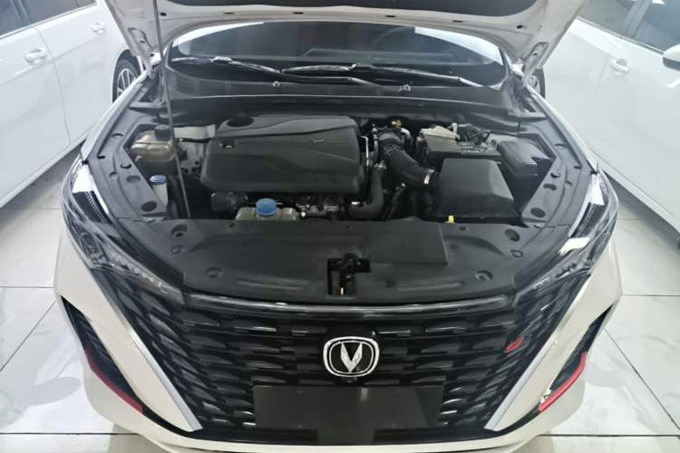 Used CHANGAN Eado 2023 Changan Edition PLUS Blue Whale NE 1.4T GDI DCT Prestige Version Engine Bay