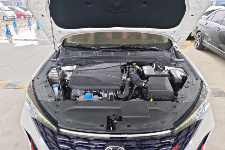 Used CHANGAN Eado 2023 Changan Edition PLUS Blue Whale NE 1.4T GDI DCT Prestige Version Engine Bay