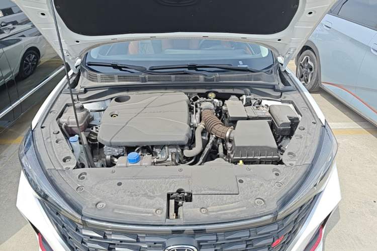 Used CHANGAN Eado 2023 Changan Edition PLUS Blue Whale NE 1.4T GDI DCT Prestige Version Engine Bay