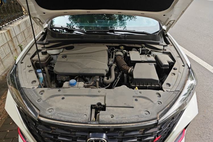 Used CHANGAN Eado 2023 Changan Edition PLUS Blue Whale NE 1.4T GDI DCT Prestige Version Engine Bay