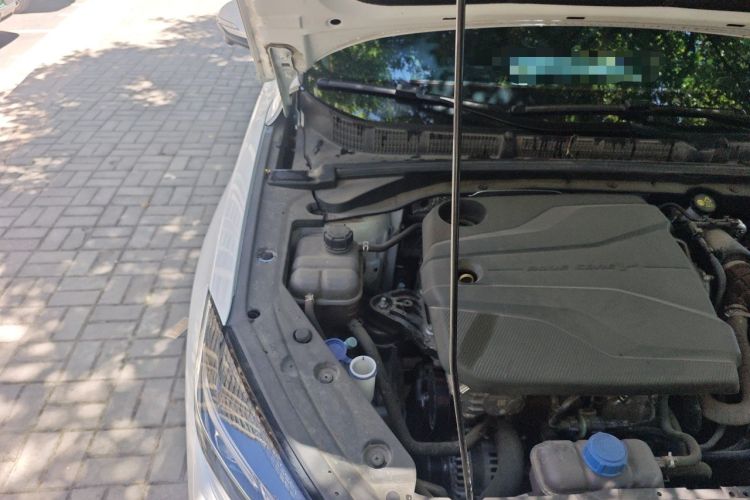 Used CHANGAN Eado 2023 Changan Edition PLUS Blue Whale NE 1.4T GDI DCT Prestige Version Engine Bay Right