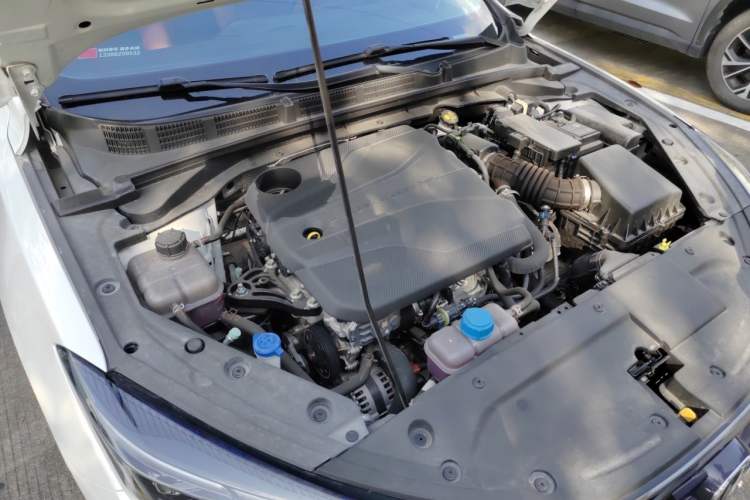 Used CHANGAN Eado 2023 Changan Edition PLUS Blue Whale NE 1.4T GDI DCT Prestige Version Engine Bay Right