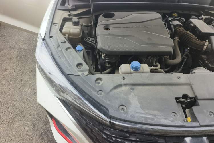 Used CHANGAN Eado 2023 Changan Edition PLUS Blue Whale NE 1.4T GDI DCT Prestige Version Engine Bay Right
