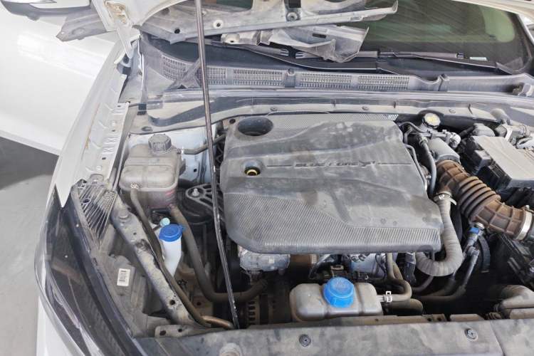 Used CHANGAN Eado 2023 Changan Edition PLUS Blue Whale NE 1.4T GDI DCT Prestige Version Engine Bay Right
