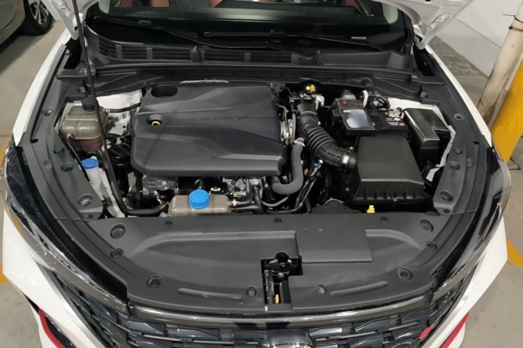 Used CHANGAN Eado 2023 Changan Edition PLUS Blue Whale NE 1.4T GDI DCT Prestige Version Engine Bay
