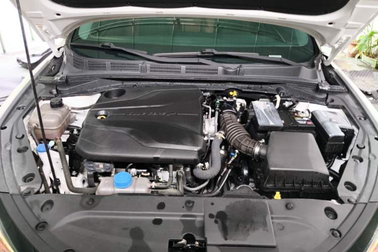 Used CHANGAN Eado 2023 Changan Edition PLUS Blue Whale NE 1.4T GDI DCT Prestige Version Engine Bay