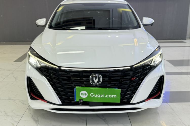 Used CHANGAN Eado 2023 Changan Edition PLUS Blue Whale NE 1.4T GDI DCT Prestige Version Exterior 1