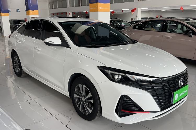 Used CHANGAN Eado 2023 Changan Edition PLUS Blue Whale NE 1.4T GDI DCT Prestige Version Exterior 1