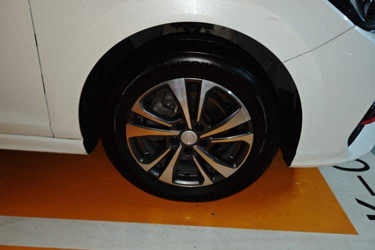 Used CHANGAN Eado 2023 Changan Edition PLUS Blue Whale NE 1.4T GDI DCT Prestige Version Exterior 1