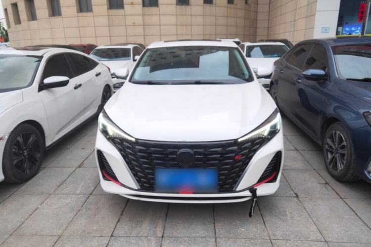 Used CHANGAN Eado 2023 Changan Edition PLUS Blue Whale NE 1.4T GDI DCT Prestige Version Exterior 1