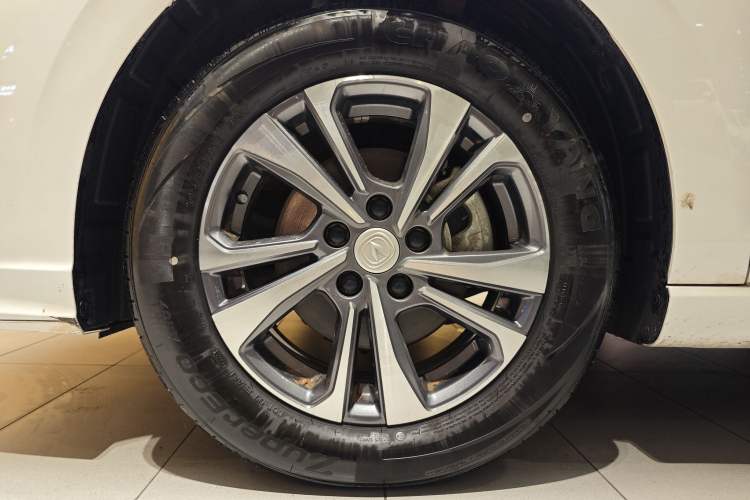Used CHANGAN Eado 2023 Changan Edition PLUS Blue Whale NE 1.4T GDI DCT Prestige Version Exterior 12