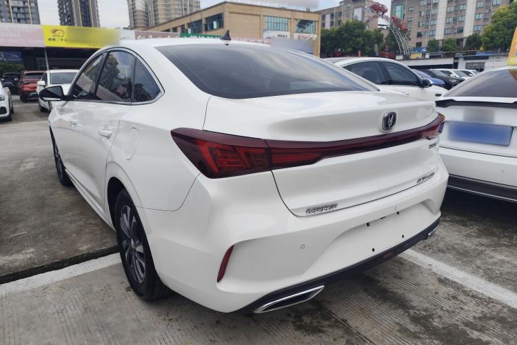 Used CHANGAN Eado 2023 Changan Edition PLUS Blue Whale NE 1.4T GDI DCT Prestige Version Exterior 2