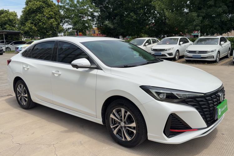 Used CHANGAN Eado 2023 Changan Edition PLUS Blue Whale NE 1.4T GDI DCT Prestige Version Exterior 2