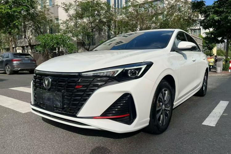 Used CHANGAN Eado 2023 Changan Edition PLUS Blue Whale NE 1.4T GDI DCT Prestige Version Exterior 2