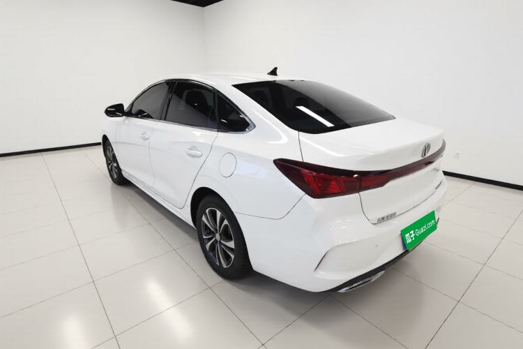 Used CHANGAN Eado 2023 Changan Edition PLUS Blue Whale NE 1.4T GDI DCT Prestige Version Exterior 2