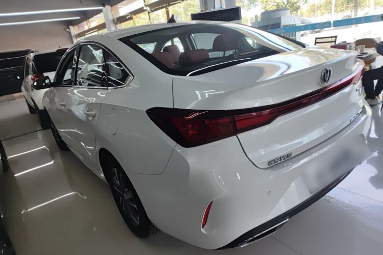 Used CHANGAN Eado 2023 Changan Edition PLUS Blue Whale NE 1.4T GDI DCT Prestige Version Exterior 2