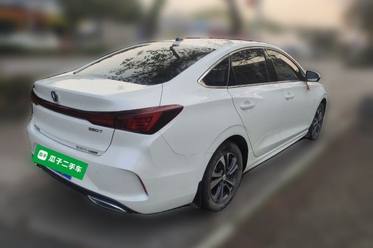 Used CHANGAN Eado 2023 Changan Edition PLUS Blue Whale NE 1.4T GDI DCT Prestige Version Exterior 5