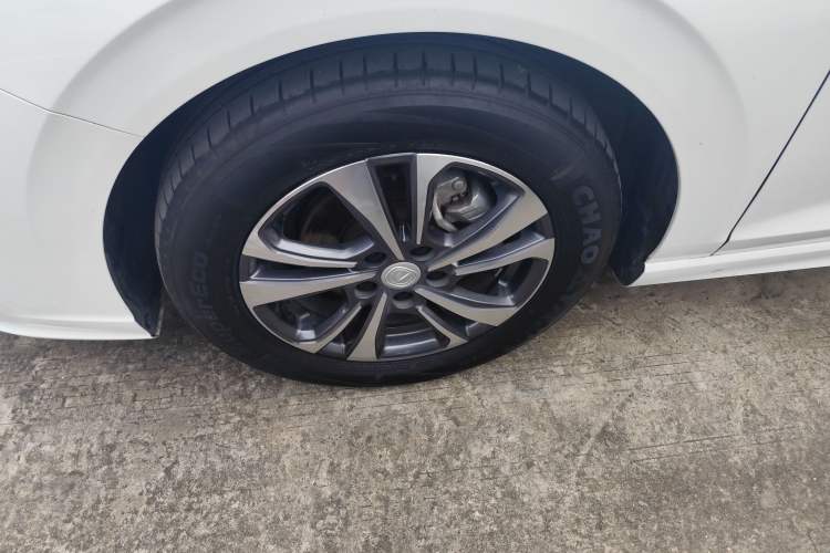 Used CHANGAN Eado 2023 Changan Edition PLUS Blue Whale NE 1.4T GDI DCT Prestige Version Exterior 6