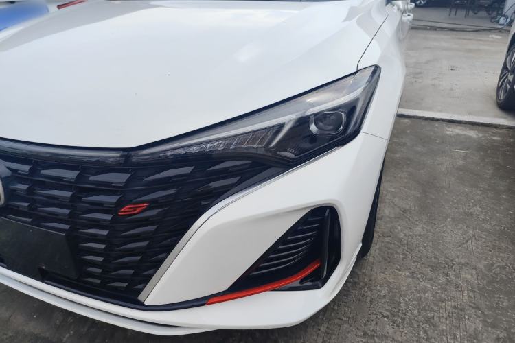Used CHANGAN Eado 2023 Changan Edition PLUS Blue Whale NE 1.4T GDI DCT Prestige Version Exterior 7