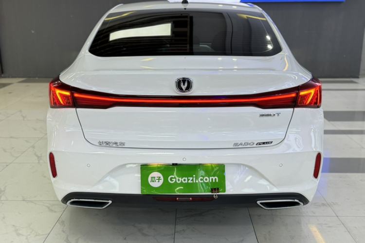 Used CHANGAN Eado 2023 Changan Edition PLUS Blue Whale NE 1.4T GDI DCT Prestige Version Exterior 8