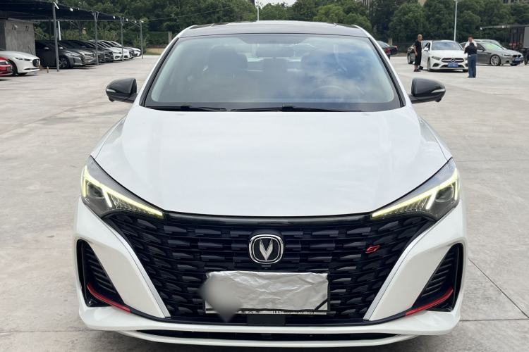 Used CHANGAN Eado 2023 Changan Edition PLUS Blue Whale NE 1.4T GDI DCT Prestige Version Exterior 8