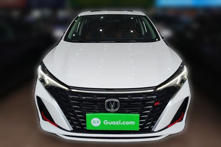 Used CHANGAN Eado 2023 Changan Edition PLUS Blue Whale NE 1.4T GDI DCT Prestige Version Front