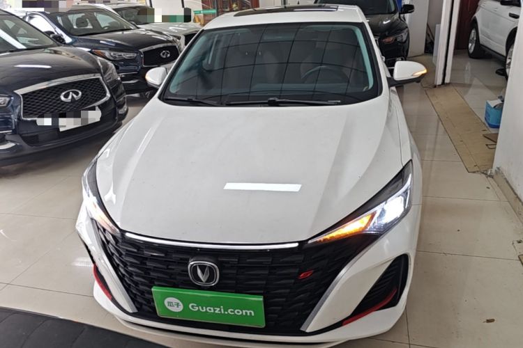 Used CHANGAN Eado 2023 Changan Edition PLUS Blue Whale NE 1.4T GDI DCT Prestige Version Front