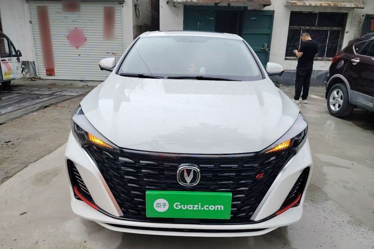 Used CHANGAN Eado 2023 Changan Edition PLUS Blue Whale NE 1.4T GDI DCT Prestige Version Front