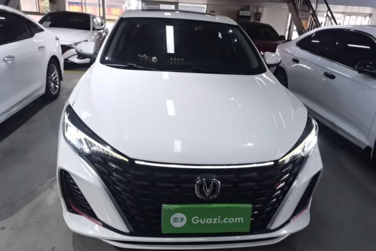 Used CHANGAN Eado 2023 Changan Edition PLUS Blue Whale NE 1.4T GDI DCT Prestige Version Front