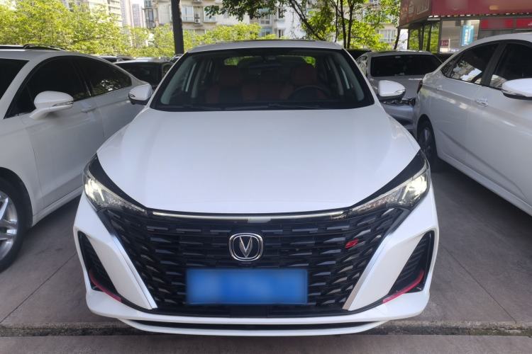 Used CHANGAN Eado 2023 Changan Edition PLUS Blue Whale NE 1.4T GDI DCT Prestige Version Front