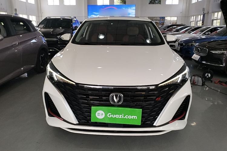 Used CHANGAN Eado 2023 Changan Edition PLUS Blue Whale NE 1.4T GDI DCT Prestige Version Front