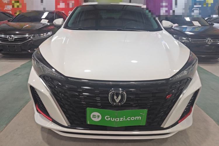 Used CHANGAN Eado 2023 Changan Edition PLUS Blue Whale NE 1.4T GDI DCT Prestige Version Front