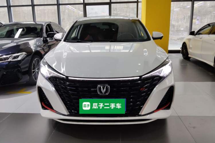 Used CHANGAN Eado 2023 Changan Edition PLUS Blue Whale NE 1.4T GDI DCT Prestige Version Front