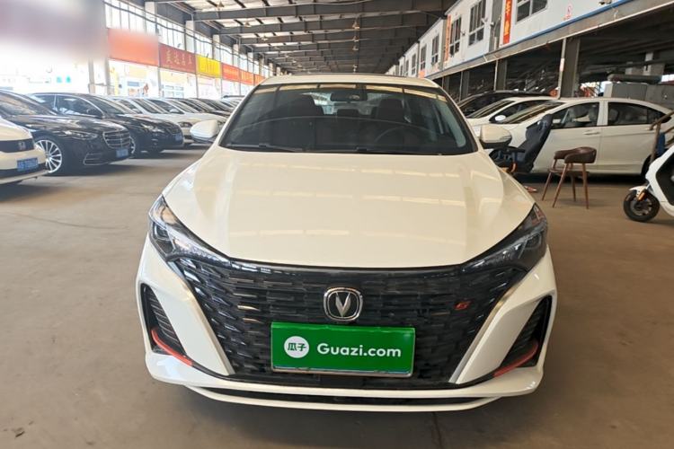 Used CHANGAN Eado 2023 Changan Edition PLUS Blue Whale NE 1.4T GDI DCT Prestige Version Front
