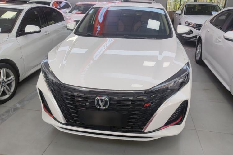 Used CHANGAN Eado 2023 Changan Edition PLUS Blue Whale NE 1.4T GDI DCT Prestige Version Front