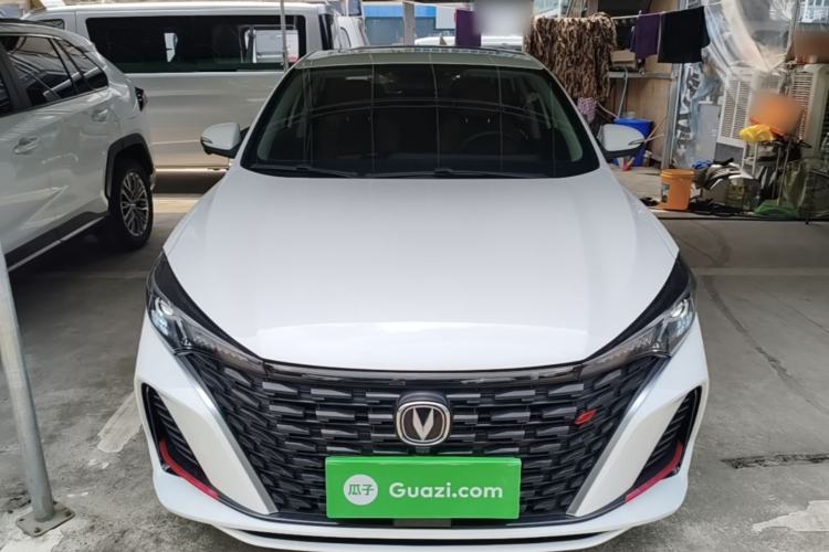 Used CHANGAN Eado 2023 Changan Edition PLUS Blue Whale NE 1.4T GDI DCT Prestige Version Front